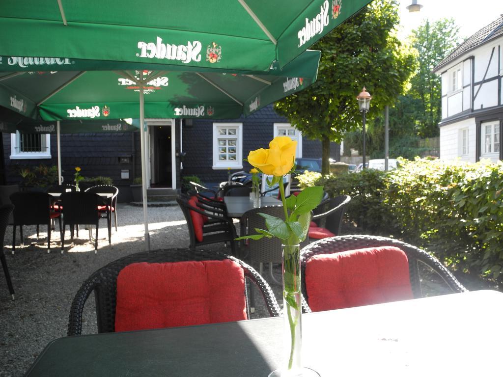 Paciello Restaurant Hotel Velbert Exterior photo